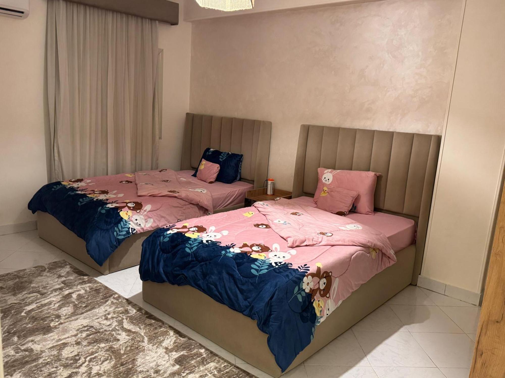 Luxury 3rooms In Front Of Citystars1 *